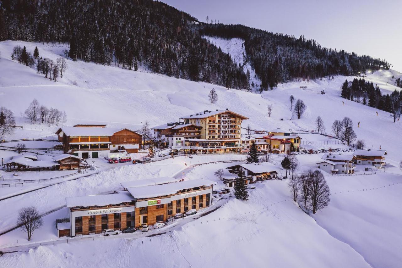 Familienresort Ellmauhof Saalbach-Hinterglemm Luaran gambar